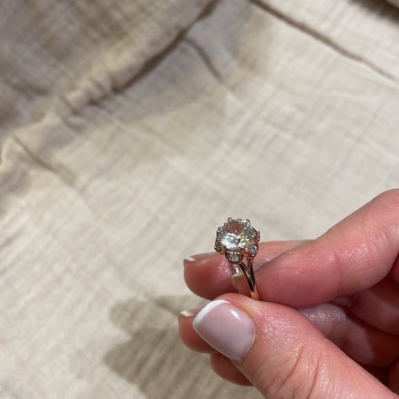 Beautiful rose gold over sterling silver ring - Picture 3 of 4